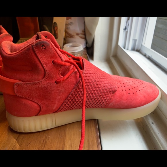 ADIDAS RED TUBULARS - Picture 3 of 8